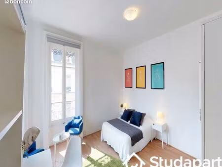 chambre 1 pièce 18 m²