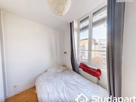 chambre 1 pièce 10 m²