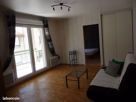 appartement meublé t2  garage  balcon
