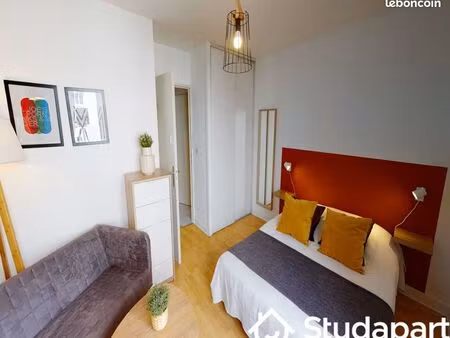 chambre 1 pièce 11 m²