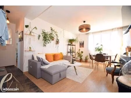 appartement 3 pièces 54 m²