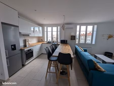 t2 meublé 55m² - villeurbanne - gratte ciel