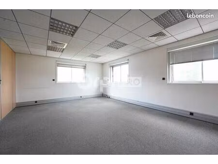 bureau 177 m²