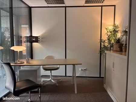 bureau meublé rdc