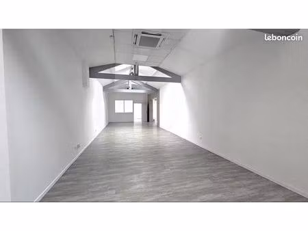 belle surface pour transformation loft ou bureaux