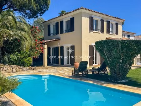 villa de luxe à vendre à les issambres