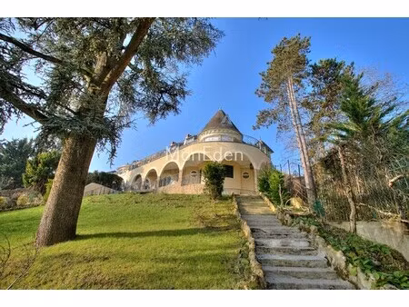 maison de luxe à vendre dans le quartier coteaux