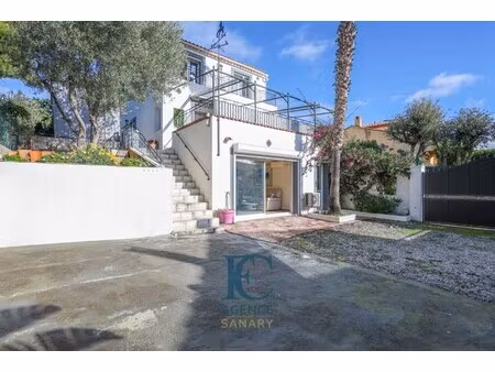 maison de luxe à vendre dans le quartier cap nègre-cap sicié