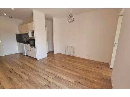 location appartement  m² t-2 à graulhet  460 €
