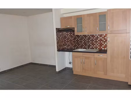 location appartement  43.18 m² t-2 à souppes-sur-loing  670 €