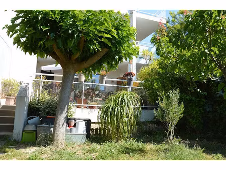 vente viager 3 pièces 67.5 m² à la ciotat (13600)  183 131 €