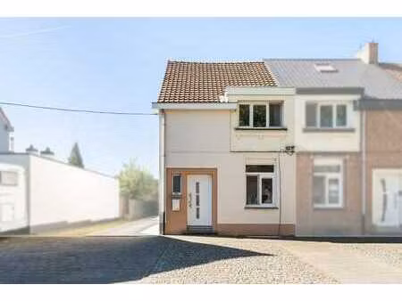 maison semi-ouverte avec grand jardin à merksem
