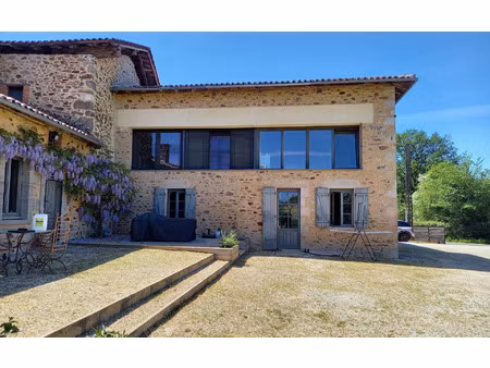 maison rochechouart m² t-6 à vendre  546 500 €
