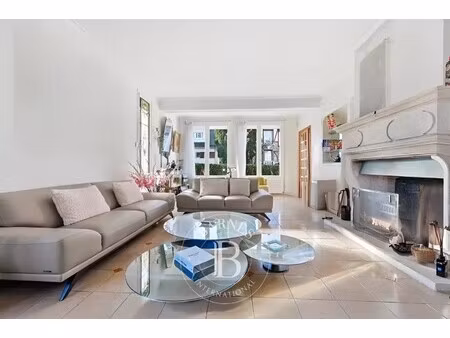 maison de luxe à vendre dans le quartier parc de sceaux