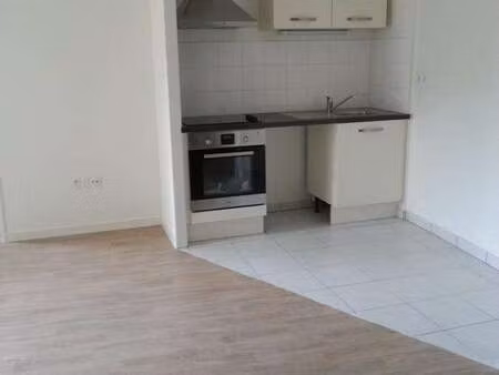 location appartement t1 au mans (72000) : à louer t1 / 39m² le mans