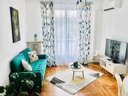chambre 1 pièce 15 m²