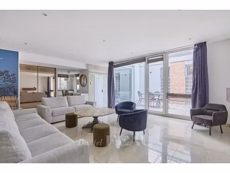 appartement de luxe à vendre dans le quartier saint lambert