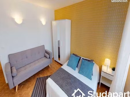 chambre 1 pièce 12 m²