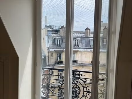 studio haussmanien paris
