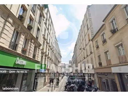 local commercial 71 m² paris