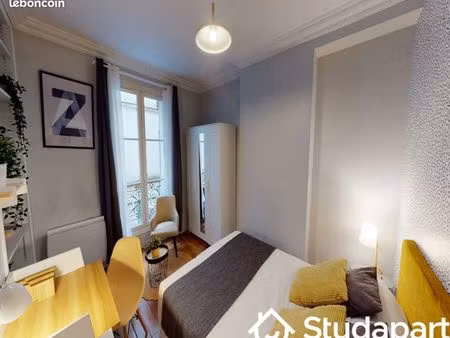 chambre 1 pièce 11 m²