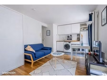 studio meublé de 22m² très bien optimisé 9ème arrondissement rue blanche