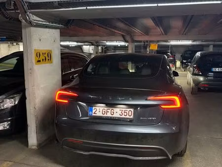 cession de droit d’occupation d’un emplacement de parking indigo – invalides – échéance 30