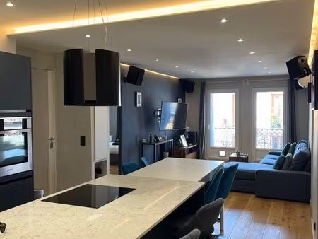 4p rénové haut de gamme – 80m² – triple expo – lepante