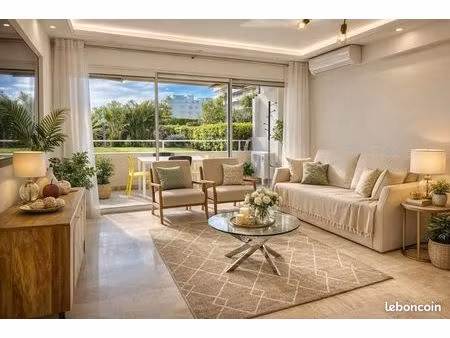 cannes basse californie proche croisette terrasse et parking