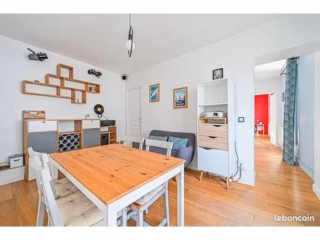 appartement 3 pièces 50 m²