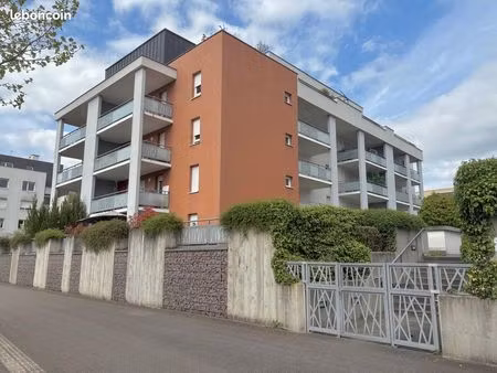 strabourg cronenbourg 30m² avec terrasse et garage