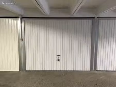 achete garage fermé lampertheim