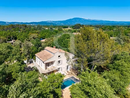villa de luxe à vendre à mazan