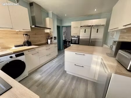 appartement 3 pièces 65 m²