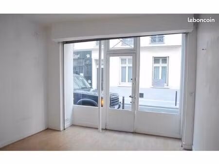 local commercial 22 m² paris