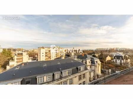 duplex rénové avec charme. strasbourg secteur orangerie