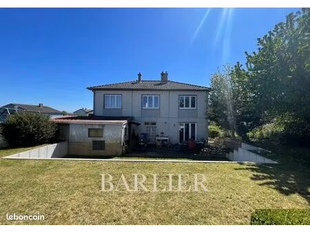 maison 5 pièces 131 m²
