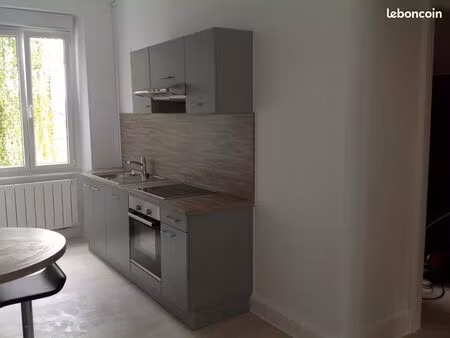 f2 meublé - rue laurent