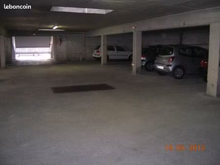 garage à louer