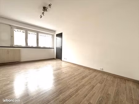 appartement 3 pièces 65 m²