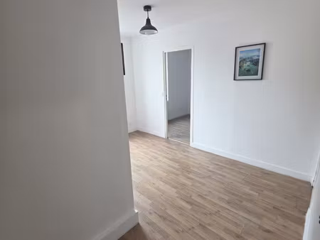 aubervilliers : appartement de 26m2 en location