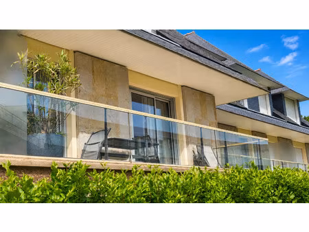 dinard prieuré f2 lumineux avec terrasse  aperçu mer et pa