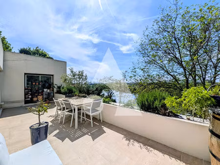 appartement avec terrasse et vue seine - calme absolu  sans vis-à-vis