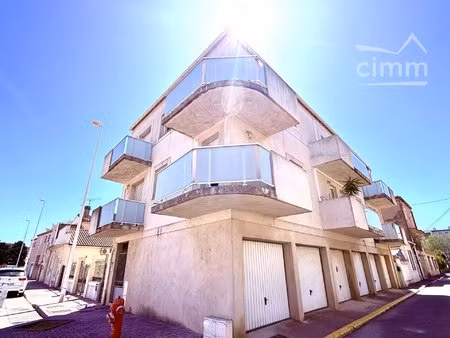 charmant appartement 2 pièces meublé à port-saint-louis-du-rhône