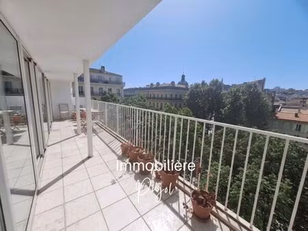 secteur prefecture marseille 6eme - local professionnel traversant avec balcon