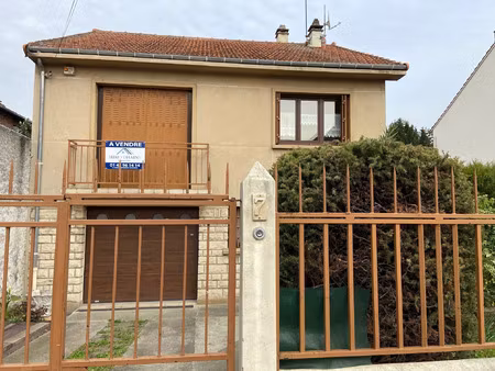 bobigny pavillon de 5 pieces sur 424 m² de terrain