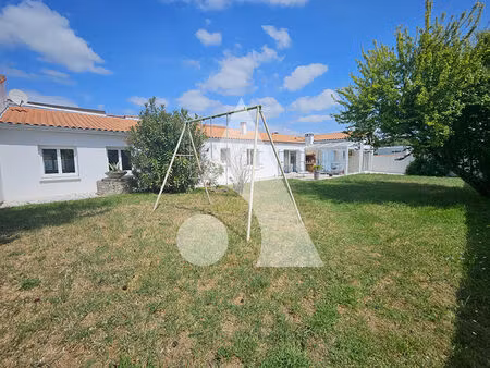 maison la tremblade 7 pièce(s) 187 m2