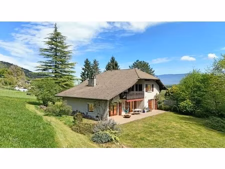 monnetier-mornex : maison t6 de cachet sur un vaste terrain