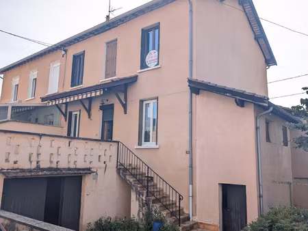 ste foy l'argentière  dans secteur calme  maison de village
