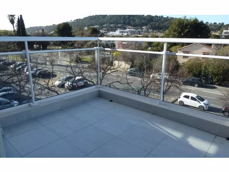 location appartement  28.87 m² t-1 à la garde  530 €